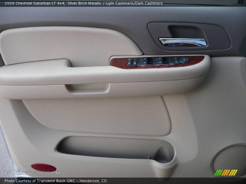 Silver Birch Metallic / Light Cashmere/Dark Cashmere 2009 Chevrolet Suburban LT 4x4
