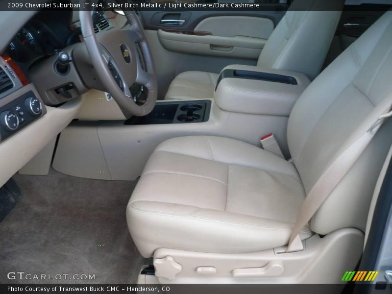Silver Birch Metallic / Light Cashmere/Dark Cashmere 2009 Chevrolet Suburban LT 4x4