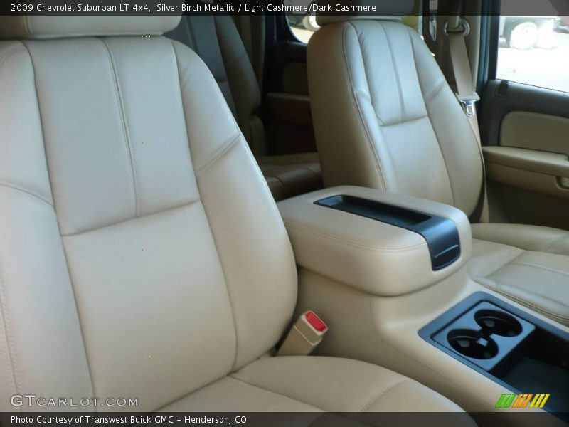 Silver Birch Metallic / Light Cashmere/Dark Cashmere 2009 Chevrolet Suburban LT 4x4