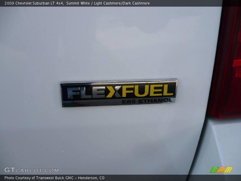 Summit White / Light Cashmere/Dark Cashmere 2009 Chevrolet Suburban LT 4x4