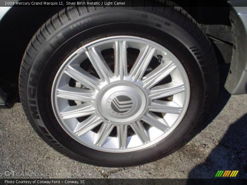 Silver Birch Metallic / Light Camel 2009 Mercury Grand Marquis LS