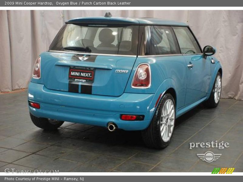 Oxygen Blue / Punch Carbon Black Leather 2009 Mini Cooper Hardtop