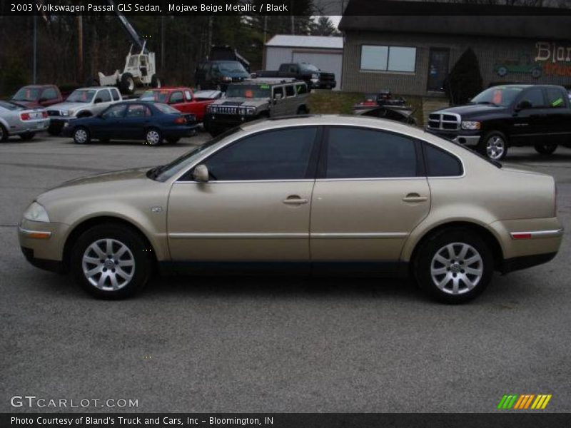 Mojave Beige Metallic / Black 2003 Volkswagen Passat GLS Sedan