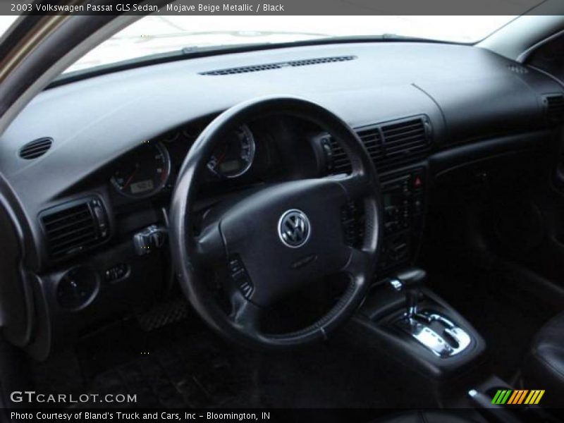 Mojave Beige Metallic / Black 2003 Volkswagen Passat GLS Sedan