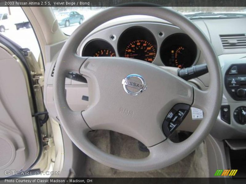 Velvet Beige / Blond 2003 Nissan Altima 2.5 S