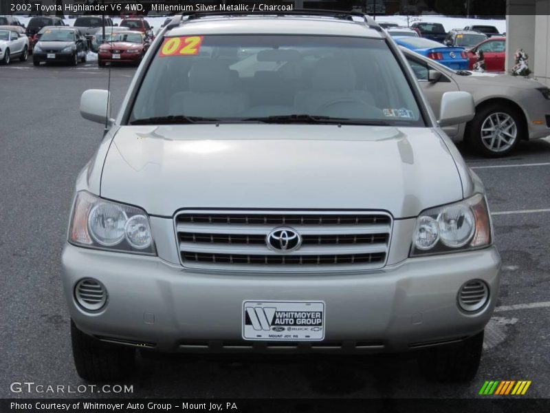 Millennium Silver Metallic / Charcoal 2002 Toyota Highlander V6 4WD