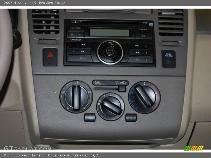 Red Alert / Beige 2007 Nissan Versa S