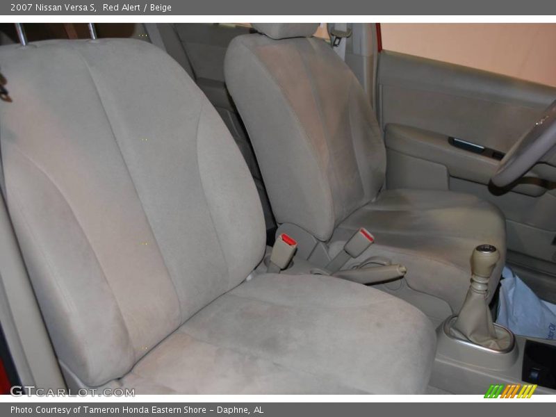 Red Alert / Beige 2007 Nissan Versa S