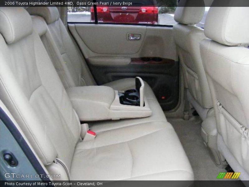 Oasis Green Pearl / Ivory Beige 2006 Toyota Highlander Limited 4WD