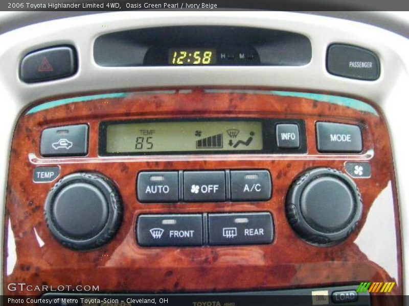 Oasis Green Pearl / Ivory Beige 2006 Toyota Highlander Limited 4WD