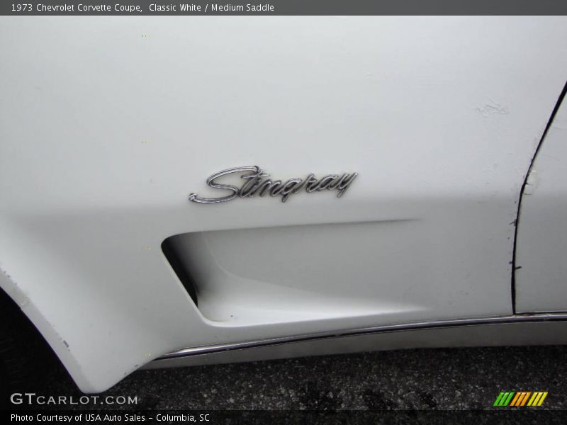 Classic White / Medium Saddle 1973 Chevrolet Corvette Coupe
