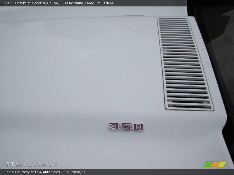 Classic White / Medium Saddle 1973 Chevrolet Corvette Coupe