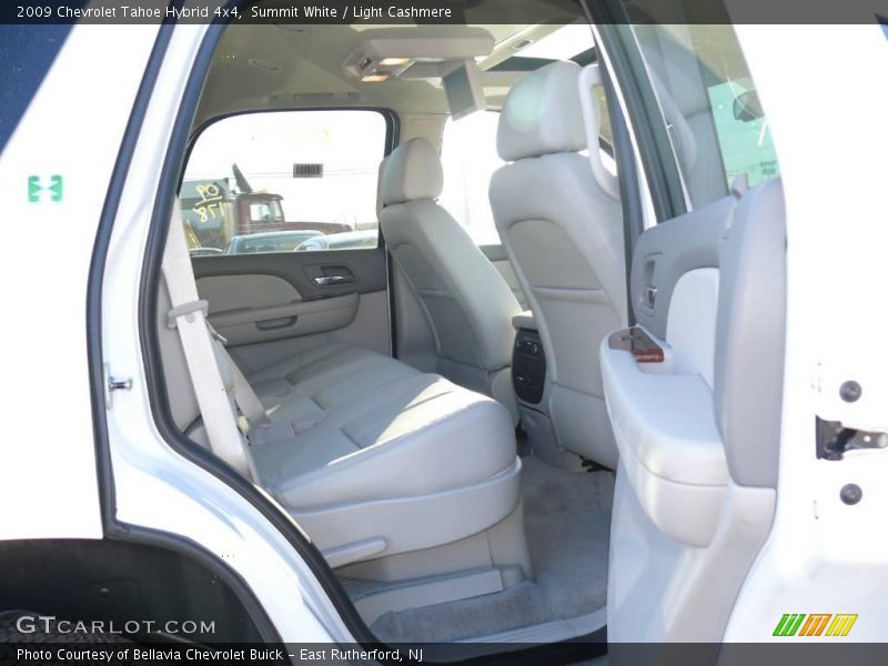 Summit White / Light Cashmere 2009 Chevrolet Tahoe Hybrid 4x4