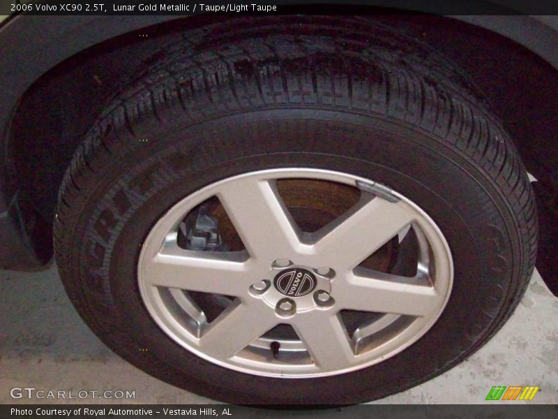 Lunar Gold Metallic / Taupe/Light Taupe 2006 Volvo XC90 2.5T