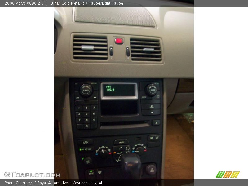 Lunar Gold Metallic / Taupe/Light Taupe 2006 Volvo XC90 2.5T