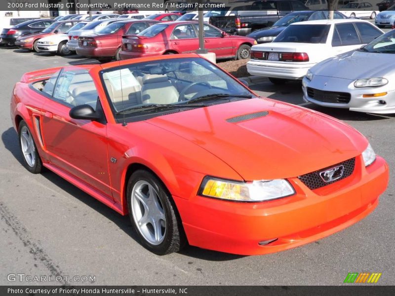 Performance Red / Medium Parchment 2000 Ford Mustang GT Convertible