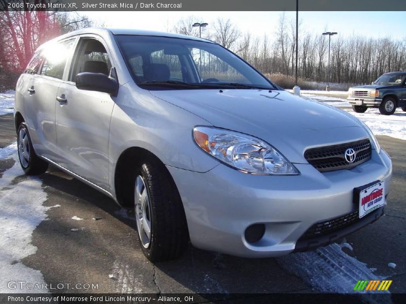 Silver Streak Mica / Dark Charcoal 2008 Toyota Matrix XR