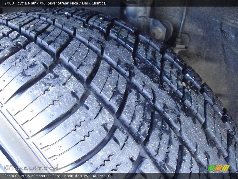 Silver Streak Mica / Dark Charcoal 2008 Toyota Matrix XR