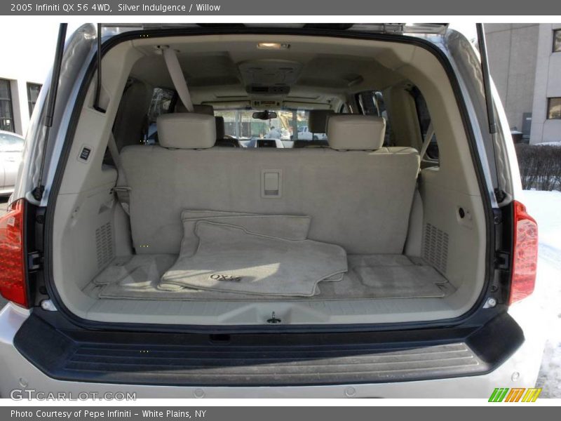 Silver Indulgence / Willow 2005 Infiniti QX 56 4WD