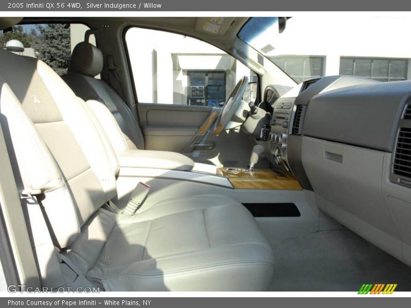 Silver Indulgence / Willow 2005 Infiniti QX 56 4WD
