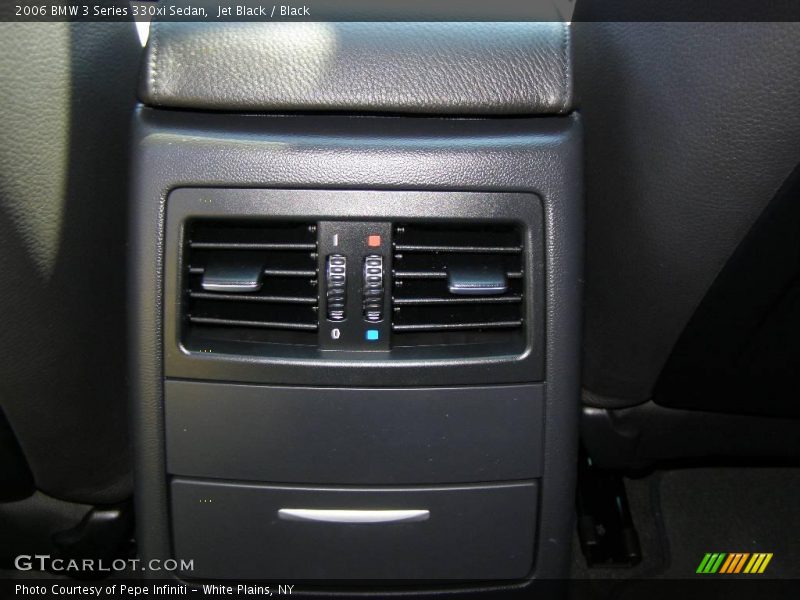 Jet Black / Black 2006 BMW 3 Series 330xi Sedan