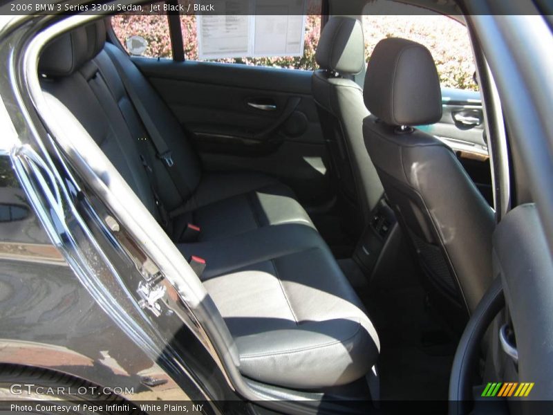 Jet Black / Black 2006 BMW 3 Series 330xi Sedan