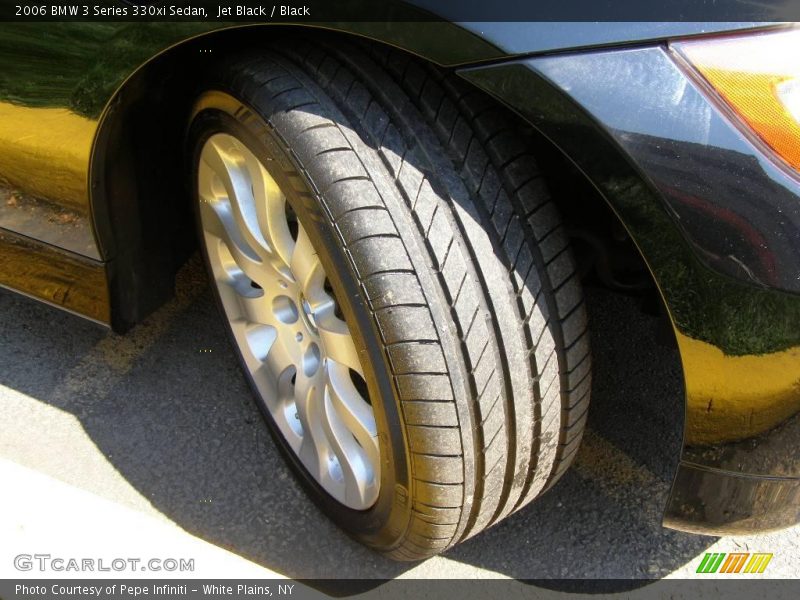 Jet Black / Black 2006 BMW 3 Series 330xi Sedan