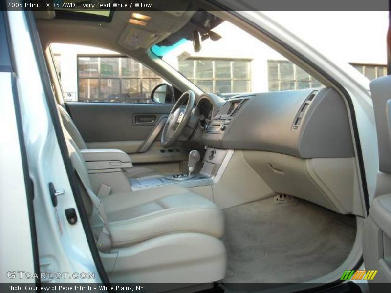 Ivory Pearl White / Willow 2005 Infiniti FX 35 AWD