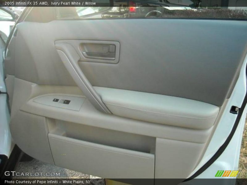 Ivory Pearl White / Willow 2005 Infiniti FX 35 AWD