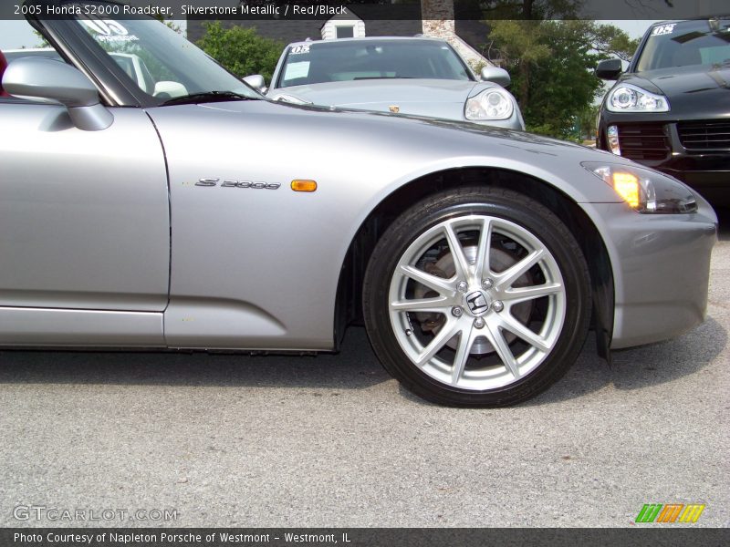 Silverstone Metallic / Red/Black 2005 Honda S2000 Roadster