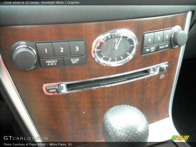 Moonlight White / Graphite 2008 Infiniti M 35 Sedan