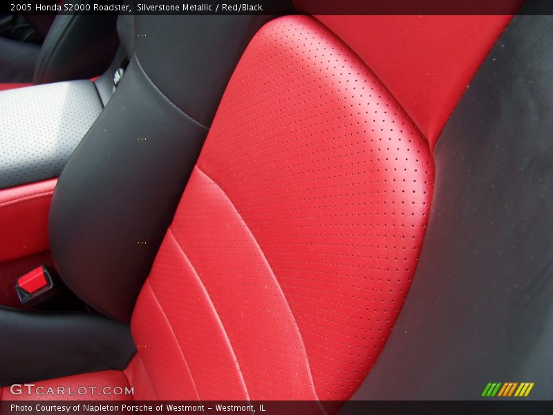 Silverstone Metallic / Red/Black 2005 Honda S2000 Roadster