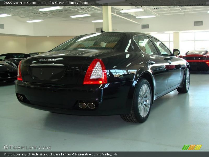 Blu Oceano (Blue) / Cuoio 2009 Maserati Quattroporte