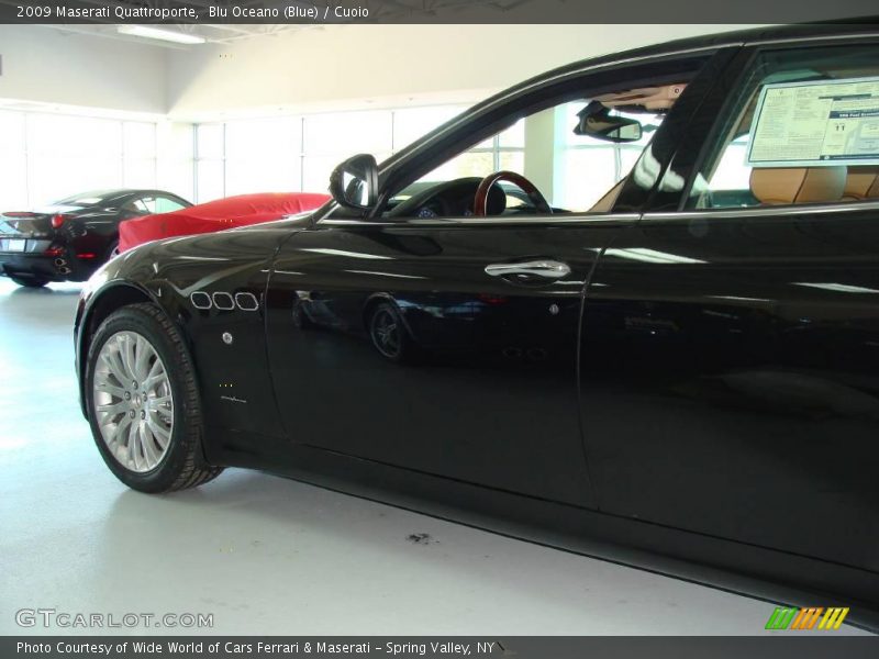 Blu Oceano (Blue) / Cuoio 2009 Maserati Quattroporte