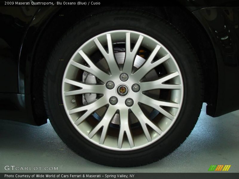 Blu Oceano (Blue) / Cuoio 2009 Maserati Quattroporte