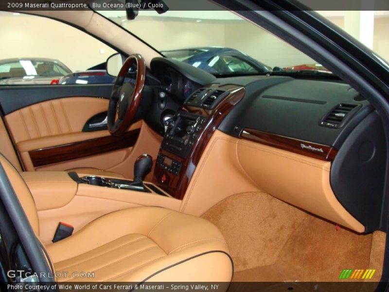 Blu Oceano (Blue) / Cuoio 2009 Maserati Quattroporte