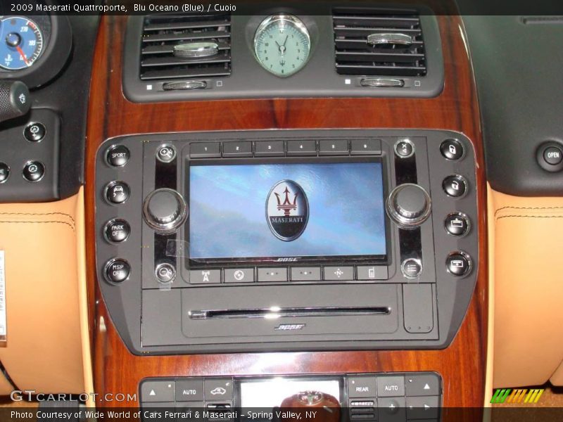 Blu Oceano (Blue) / Cuoio 2009 Maserati Quattroporte