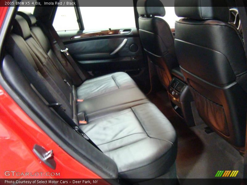Imola Red / Black 2005 BMW X5 4.8is