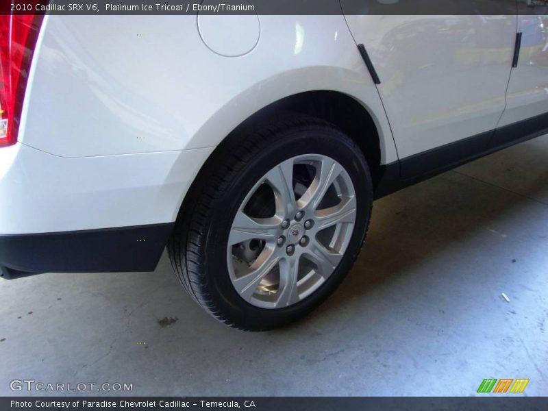 Platinum Ice Tricoat / Ebony/Titanium 2010 Cadillac SRX V6