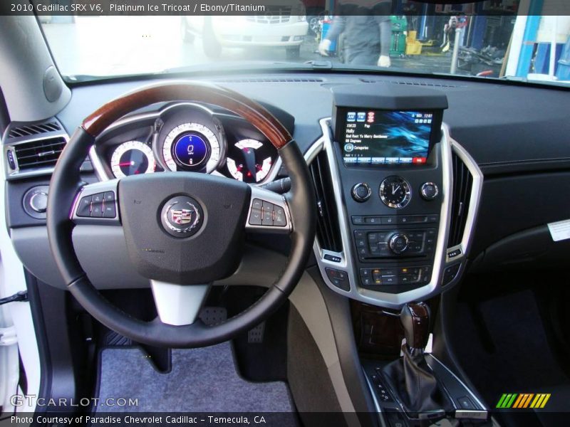 Platinum Ice Tricoat / Ebony/Titanium 2010 Cadillac SRX V6