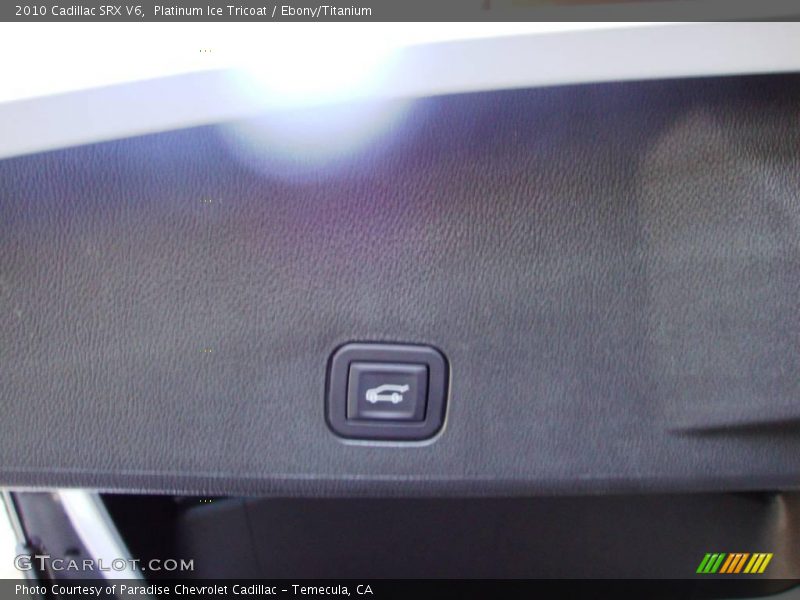 Platinum Ice Tricoat / Ebony/Titanium 2010 Cadillac SRX V6