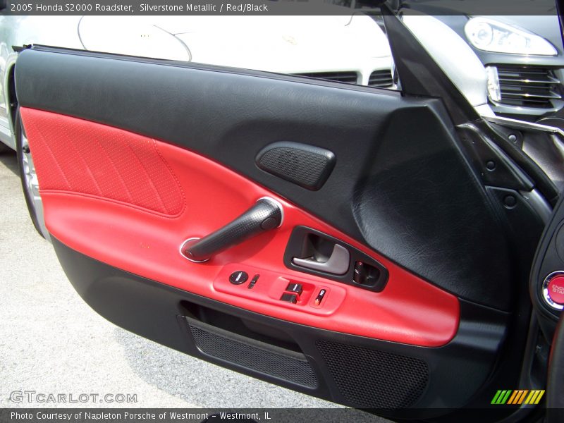 Silverstone Metallic / Red/Black 2005 Honda S2000 Roadster