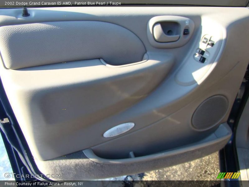 Patriot Blue Pearl / Taupe 2002 Dodge Grand Caravan ES AWD