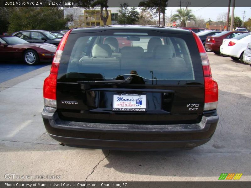 Black / Taupe 2001 Volvo V70 2.4T