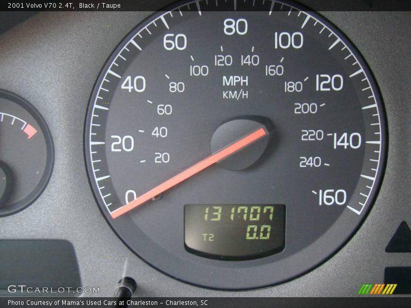 Black / Taupe 2001 Volvo V70 2.4T