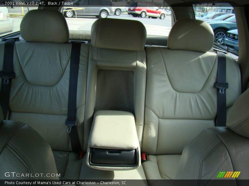 Black / Taupe 2001 Volvo V70 2.4T