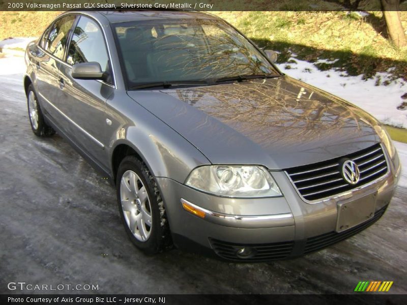 Silverstone Grey Metallic / Grey 2003 Volkswagen Passat GLX Sedan