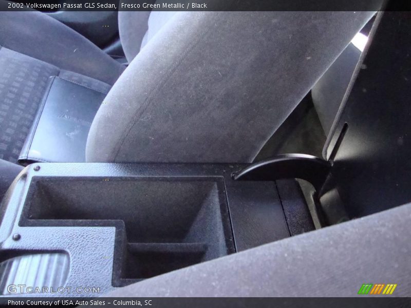 Fresco Green Metallic / Black 2002 Volkswagen Passat GLS Sedan