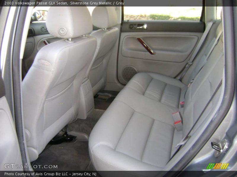 Silverstone Grey Metallic / Grey 2003 Volkswagen Passat GLX Sedan