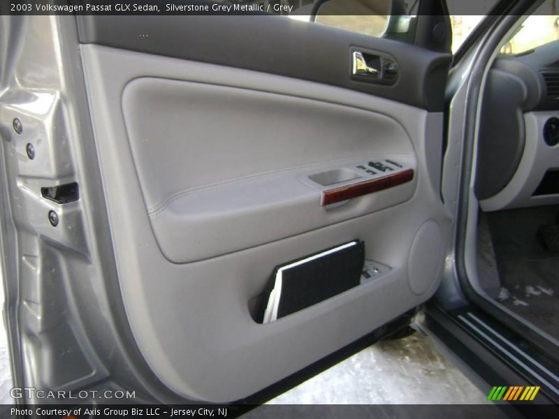 Silverstone Grey Metallic / Grey 2003 Volkswagen Passat GLX Sedan